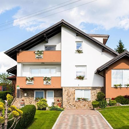Apartma Tia 2 Zreče Exterior foto